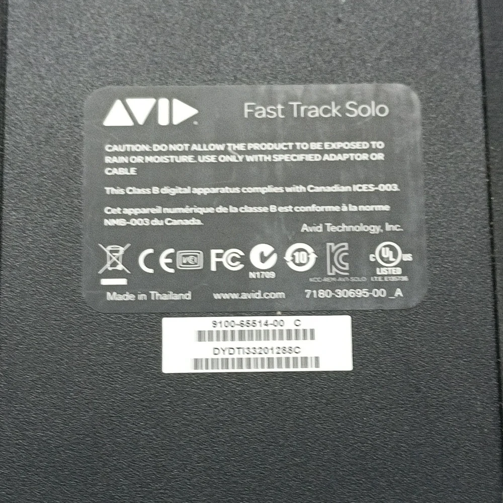 Avid Fast Track Solo USB Audio Interface Desktop Recording 9100-65514-00 C B2
